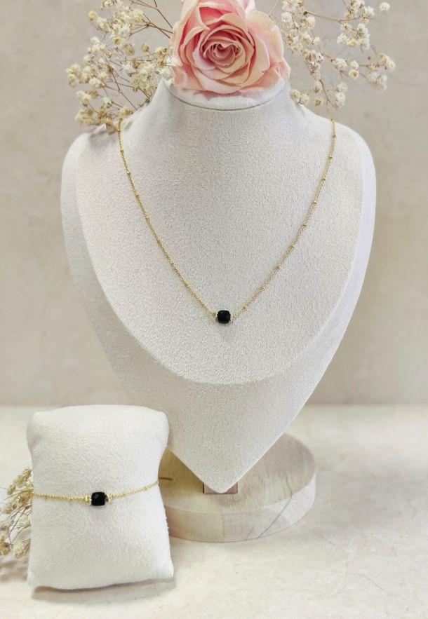 Ophélie 6 Duo Collier Lou Ann onyx et bracelet Lou Onyx scaled 2f004a53